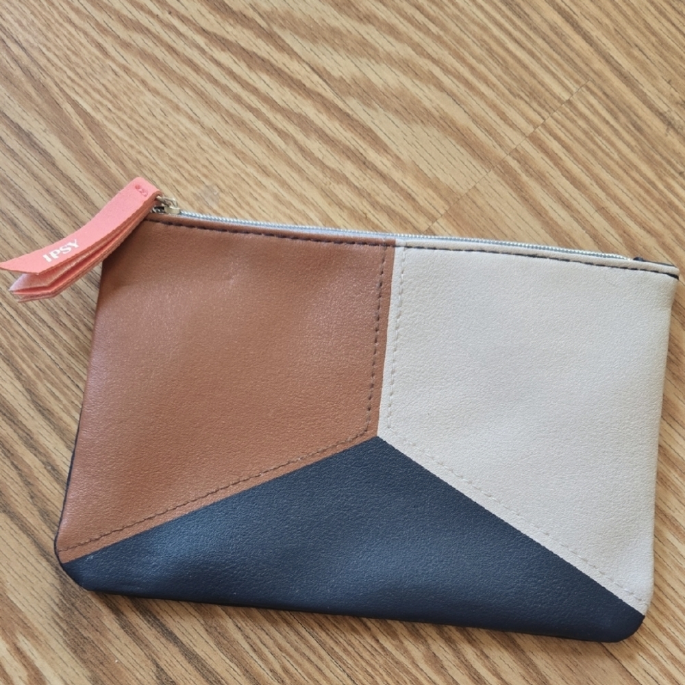 Ipsy Cosmetic Bag